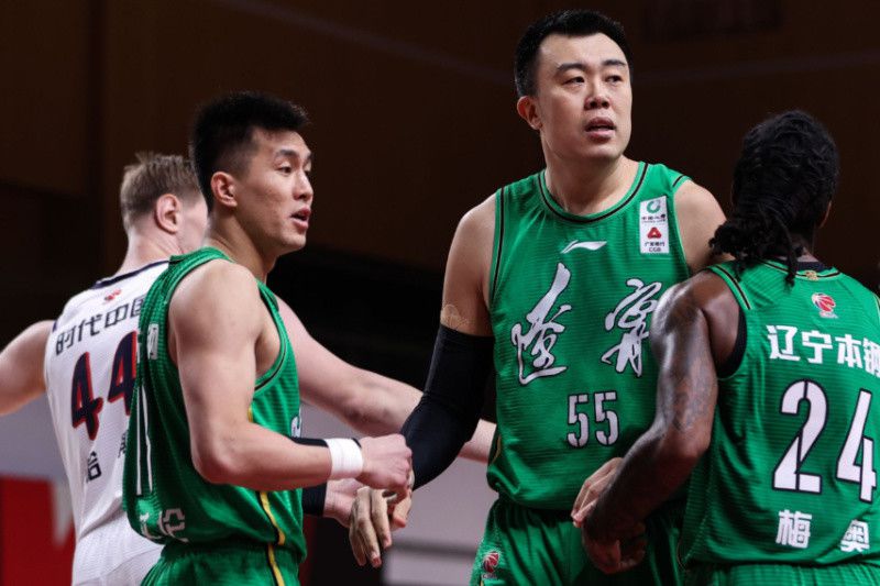 此外，萨尔也因为伤病，本场比赛出战成疑。